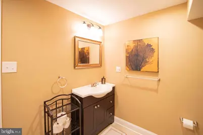 2107 Carpenter Street, Philadelphia, PA 19146 - Photo 16