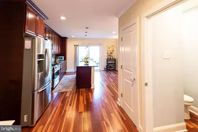 2107 Carpenter Street, Philadelphia, PA 19146 - Photo 4