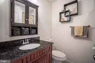 1720 Annin St, Philadelphia, PA 19146 - Photo 18