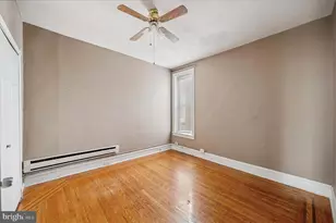 859 N 21st St, Philadelphia, PA 19130 - Photo 10