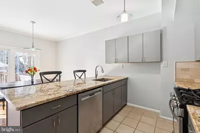 2828 Ogden Street, Philadelphia, PA 19130 - Photo 8