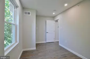 2153 N 19th St, Philadelphia, PA 19121 - Photo 14