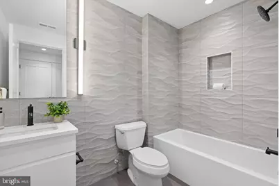 656 Fairmount Avenue, Philadelphia, PA 19123 - Photo 24