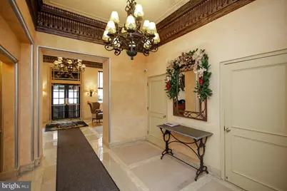 2031 Locust Street #504, Philadelphia, PA 19103 - Photo 4