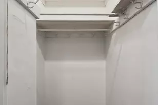 2031 Locust St, Philadelphia, PA 19103 - Photo 10