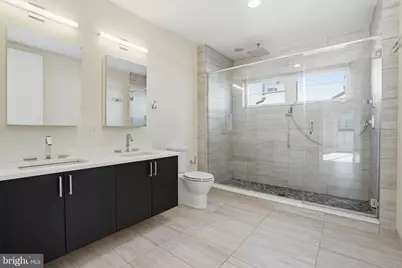 634 N 5th Street #16, Philadelphia, PA 19123 - Photo 12