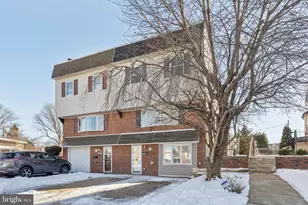 3858 Violet Dr, Philadelphia, PA 19154 - Photo 4