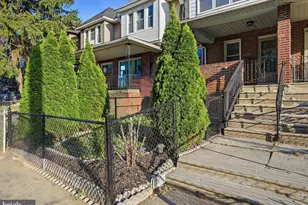 6532 Hegerman St, Philadelphia, PA 19135 - Photo 2