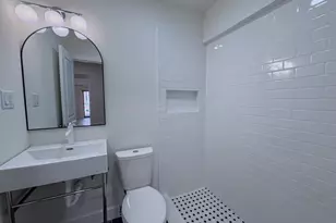 2007 Green St, Philadelphia, PA 19130 - Photo 8