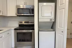 1703 Green St, Philadelphia, PA 19130 - Photo 4