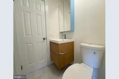 1703 Green Street #UNIT 7, Philadelphia, PA 19130 - Photo 8