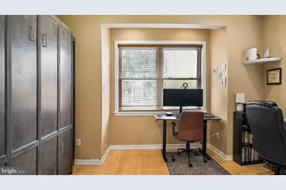 2400 Madison Square, Philadelphia, PA 19146 - Photo 32