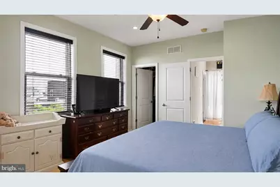 2400 Madison Square, Philadelphia, PA 19146 - Photo 22