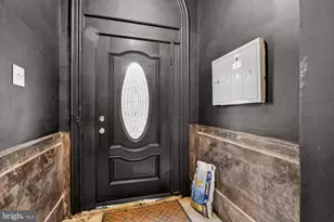 1733 W Oxford St, Philadelphia, PA 19121 - Photo 8