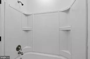 1733 W Oxford St, Philadelphia, PA 19121 - Photo 6