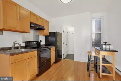 1733 W Oxford Street #1, Philadelphia, PA 19121 - Photo 4