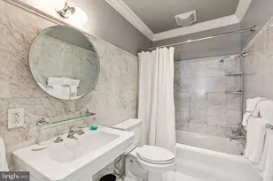 237 S 18th St, Philadelphia, PA 19103 - Photo 10