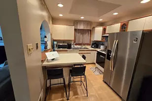 1026 Chandler St, Philadelphia, PA 19111 - Photo 8