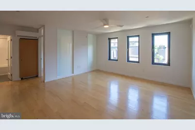 152 W Laurel Street #UNIT 303, Philadelphia, PA 19123 - Photo 12