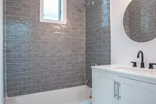 623 Fitzgerald St, Philadelphia, PA 19148 - Photo 12