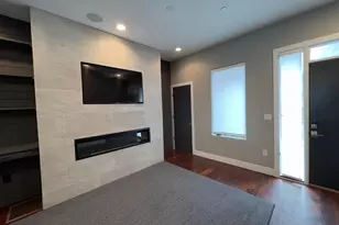 423 Wallace St, Philadelphia, PA 19123 - Photo 4