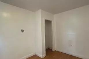 1339 E Airdrie St, Philadelphia, PA 19124 - Photo 14