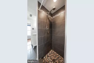 676 N 15th Street #2F, Philadelphia, PA 19130 - Photo 22