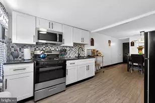 3038 Rosehill St, Philadelphia, PA 19134 - Photo 4