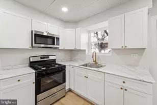 6153 Reedland St, Philadelphia, PA 19142 - Photo 8