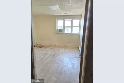 5548 N 5th Street, Philadelphia, PA 19120 - Photo 12