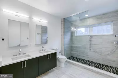 630 N 5th Street, Philadelphia, PA 19123 - Photo 6