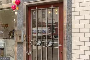 2032 Chestnut St, Philadelphia, PA 19103 - Photo 4