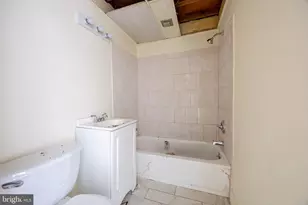 340 N 53rd St, Philadelphia, PA 19139 - Photo 14