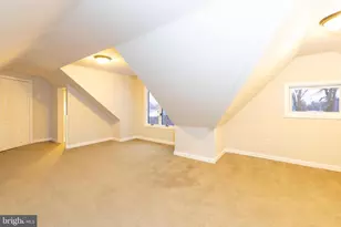 724 E Locust Ave, Philadelphia, PA 19144 - Photo 30