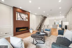 2032 Reed St, Philadelphia, PA 19146 - Photo 2