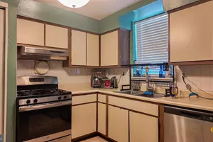 3875 Ronnald Dr, Philadelphia, PA 19154 - Photo 8