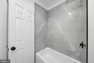 1625 S Marston St, Philadelphia, PA 19145 - Photo 8