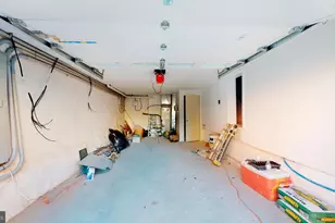 651 N 16th St, Philadelphia, PA 19130 - Photo 14