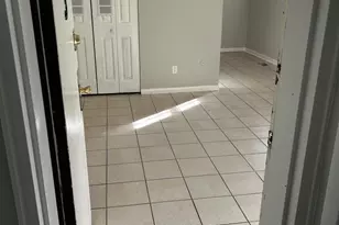 5711 Erdrick St, Philadelphia, PA 19135 - Photo 2