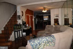 6138 Grays Ave, Philadelphia, PA 19142 - Photo 4