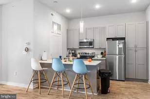 5102 Rochelle Ave, Philadelphia, PA 19128 - Photo 4