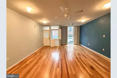 149 W Laurel Street #B, Philadelphia, PA 19123 - Photo 2