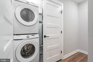 435 N 35th St, Philadelphia, PA 19104 - Photo 16