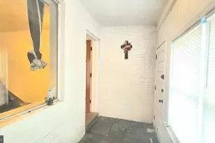 2702 S 18th St, Philadelphia, PA 19145 - Photo 6