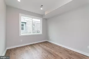 439 N 35th St, Philadelphia, PA 19104 - Photo 8