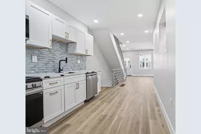 2443 S Franklin Street, Philadelphia, PA 19148 - Photo 12