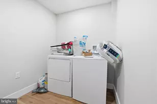 2443 S Franklin St, Philadelphia, PA 19148 - Photo 16