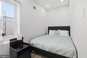 2443 S Franklin St, Philadelphia, PA 19148 - Photo 18