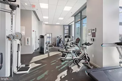 2101 Market Street #2306, Philadelphia, PA 19103 - Photo 18