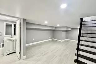 2029 S 4th St, Philadelphia, PA 19148 - Photo 38